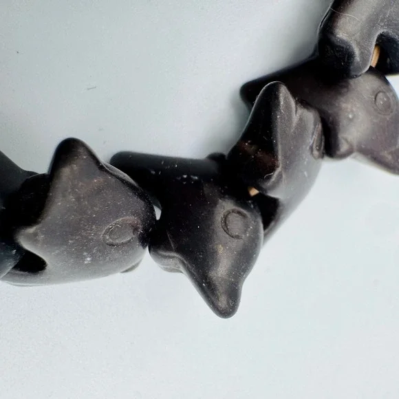 VTG Hand Carved Black Dolphin Bead Stretch Bracelet Nautical Boho Women Jewelry - Picture 9 of 9